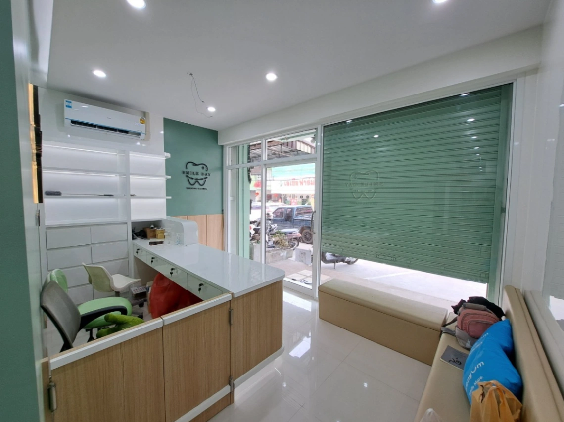 Smile Day Dental Clinic - รูปภาพที่ 3