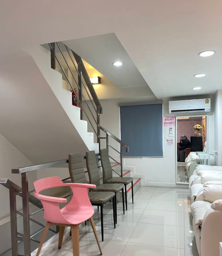 Amitalia clinic สาขาอุดมสุข - รูปภาพที่ 3