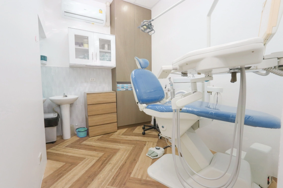 คลินิกทันตกรรมบลู มหาสารคาม - รูปภาพที่ 4