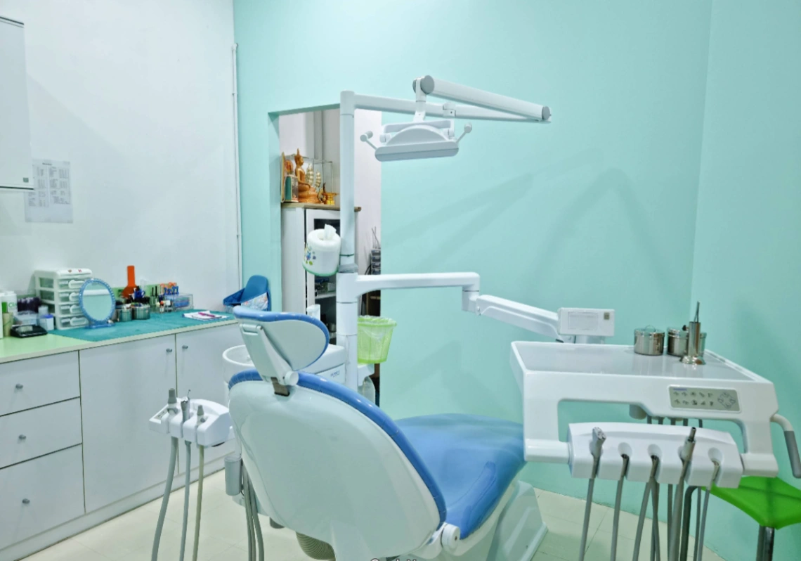 คลินิกบ้านคุณหมอฟัน อำนาจเจริญ - รูปภาพที่ 4